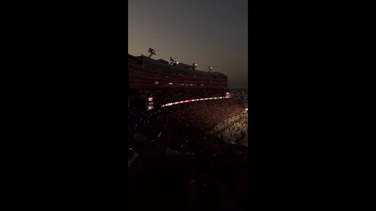Nebraska volleyball match breaks record for attendance at women's sport event