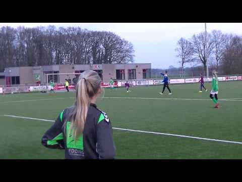 Saasveldia J011 1 tegen Fc berghuizen J011 3M