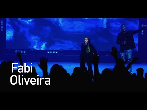 Fabi Oliveira | Grande é o Senhor/É tudo sobre Você/Eu não perdi o controle/Porque Ele Vive (Medley)