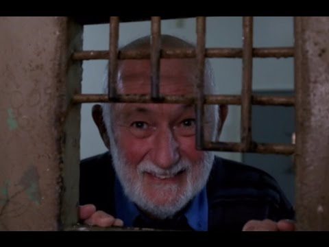 Report TV - Rrëfehet skocezi i dënuar në Shqipëri për abuzime seksuale