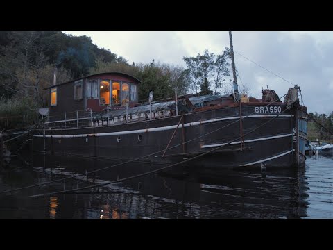 Replacing a Window in the 1924 Humber keel Sailing Barge Converted Houseboat