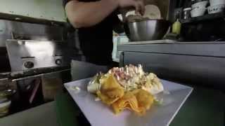 preview picture of video 'Cocina Mia Food Truck  Lares, Puerto Rico'