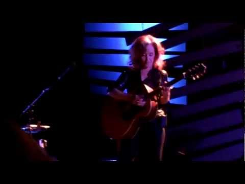 Bonnie Raitt -marriage made in hollywood