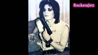 Joan Jett - Hard To Grow Up (sub inglés - español) Nueva Canción/New Song