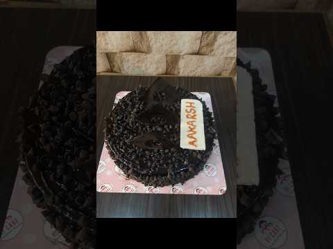#AAKARSH #chocochipscake #cakeshorts #viral #cake #shortfeed#customise cake 🎂