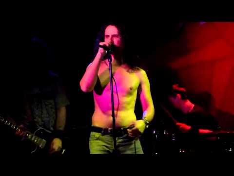 Supergarden - Outshined (Live) Orto Bar 2013