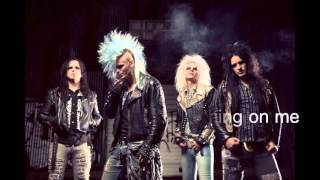 Crashdïet - Lickin&#39; Dog (lyrics)