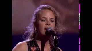 Mary Chapin Carpenter - He Thinks He&#39;ll Keep Her - Live at Wolf Trap