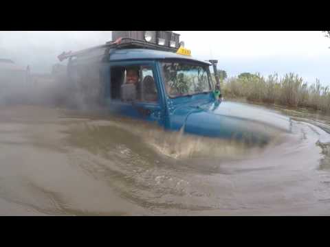 Toyota Bandeirante 4x4 travessia da vazante da morte pantaneira