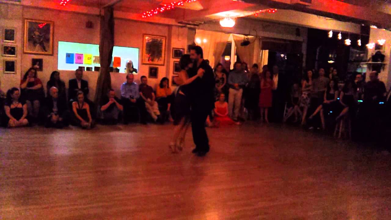 Argentine Tango: Gustavo Benzecry Saba & Maria Olivera "Que Hace Que Hace"