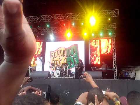 Clinton Fearon and Leões de Israel