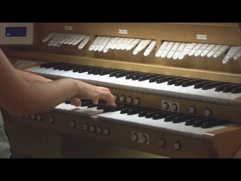 924 - Lord Dismiss Us with Your Blessing - The Congregation sings from The Lutheran Service Book.