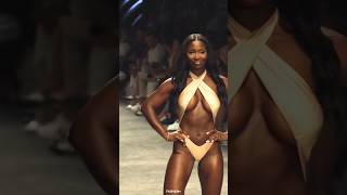 #swimming #swimsuit #beachwear #tiktok #trending #swimwear #bikini #weak#bikini #balenciaga