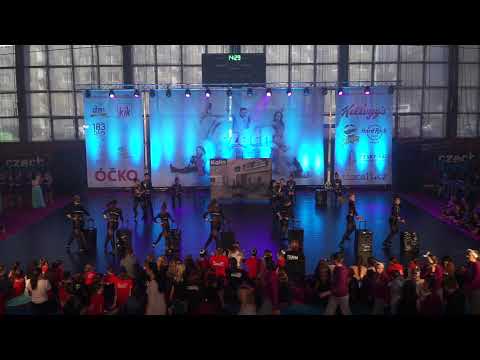 39. DC Inferno Kolin - V čekárně na nádraží