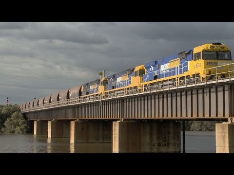 Pacific National 92 Class Locomotives with Coal Train in "Notch 8"! PoathTV Trains and Railroads