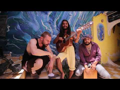 Gundhi Brothers - G(H)UNDI LAND Acoustic