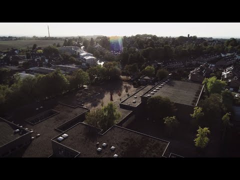 Das Heinrich-Heine-Gymnasium - Ein Jubiläumsmärchen