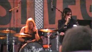 2009.09.05 The Last Vegas - It's Just The Devil In You (Live in Rockford, IL)