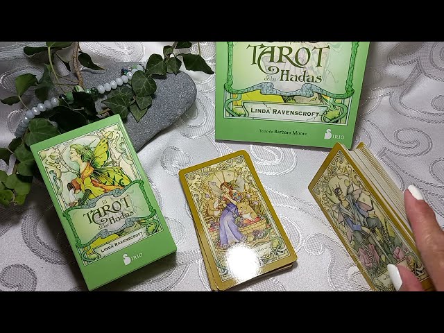 Vídeo relacionado con Juego de Mesa de adivinación de Tarot de Hadas Rojas, Cartas de Tarot de adivinación, Herramientas de adivinación de baraja de Tarot de Hadas Rojas, baraja de Tarot de adivinación, Juego de Fiesta