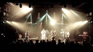 SEUN KUTI & EGYPT 80 - Mr. Big Thief / African Airwaves (a 'FD' short live film)