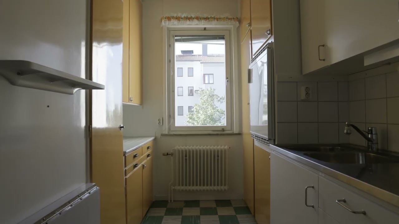 2 rum Lägenhet på Björnvägen 12 Lidingö kommun - video