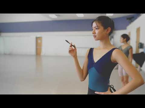 Coco Chanel: The Life of a Fashion Icon