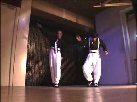 GoGo Brothers - Dance Style Lockers