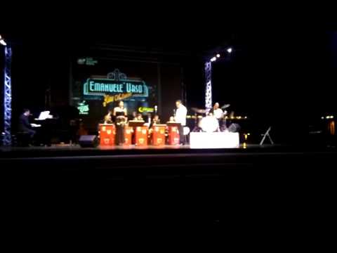 Emanuele Urso "King of Swing" Big Band feat. Clara Simonoviez : It's Always you