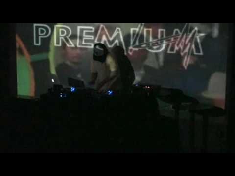 DJ HAMA from 2BACKKA - 2009.06.26.FRI. @ GARDEN