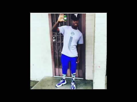 Sumu - Away ( feat. Wolfcat x Lil OneHunnet )