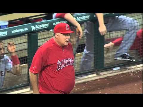 2013/05/10 Scioscia files protest