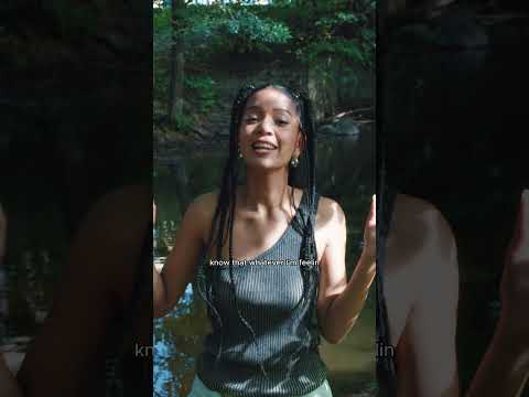 track: HILLARI - I'm still