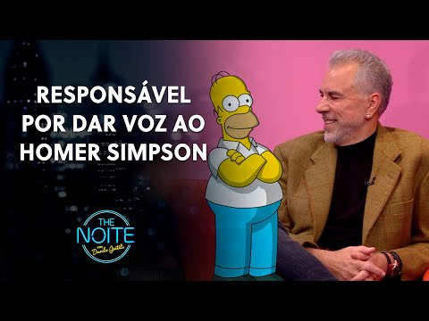 Carlos Alberto conta como surgiu o convite para dublar o Homer Simpson | The Noite (03/05/22)