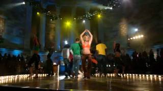 Britney Spears - I&#39;m A Slave For You - Best Live Performance Ever !