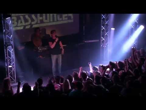 Basshunter in live (12/12) - Portland :: Now you´re gone ::