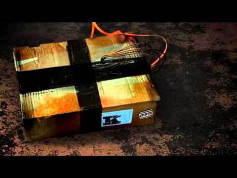 Kazi Ploae feat. Cedry2k si Aforic - Cod Rosu