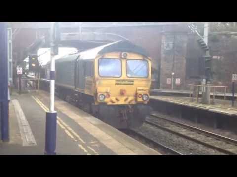 Freightliner No 66607 & 66621