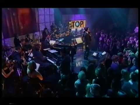 Robbie Williams and Nicole Kidman - Somethin' Stupid - Top Of The Pops - Friday 21st December 2001