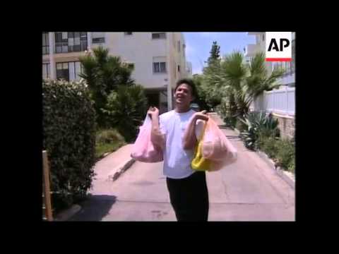 Fear of rockets leave northern Israeli city empty