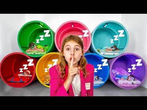 Superhero 7 Colors Capsule Hotel Adventure! 🌈🏨