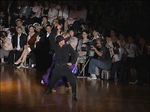 Maxim Kozhevnikov & Yulia Zagoruychenko - Paso Doble (WSSDF2006)