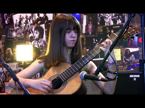 Lorena Braco - 14 anos - Stairway To Heaven (Jimmy Page/Robert Plant)
