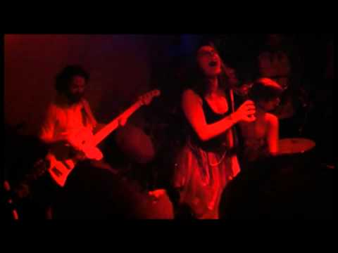 Ceylan Ertem & Coşkun Karademir - Nazım'a