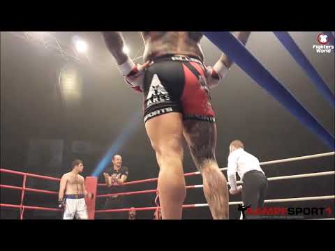 Tosan Fight Night Reifberger wins