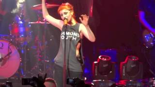 Paramore-Monster @Sydney 2013