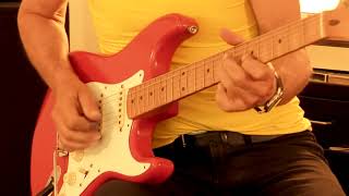 Video thumbnail for 2021 Fender Stratocaster Roadworn '50 fiesta red by GregsGuitars