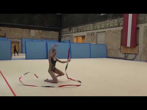 Sniedze Amanda ribbon LR čempionāts pieaugušajiem mākslas vingrošanā 19 12 2021