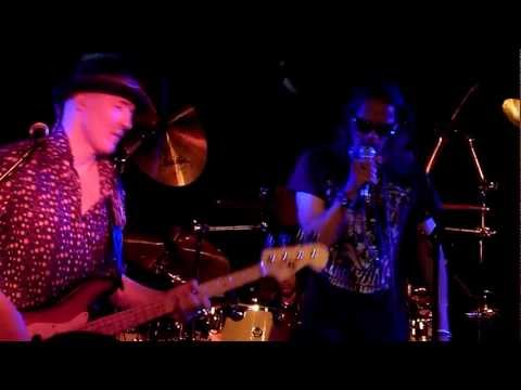 Randy Hansen & Leon Hendrix - Voodoo Child, Musikclub Outbaix, Übach-Palenberg, 31.10.2011
