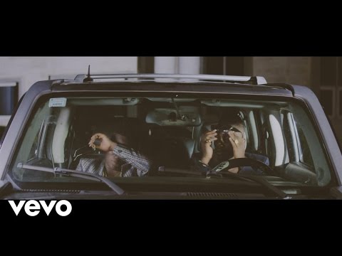 YCEE, Reekado Banks - Link Up (Video)