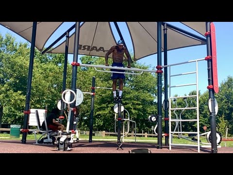 I did 2 muscle ups with an extra dip in between at the end of my workout